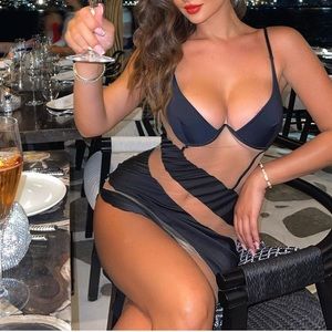 Scarlet Dress Mini God Save Queens